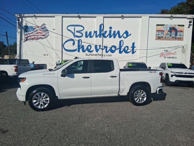 Certified 2023 Chevrolet Silverado 1500 Custom AWD/4WD image 1