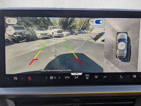 Used 2025 Ford Explorer ST-Line w/ ST-Line Street Pack image 18