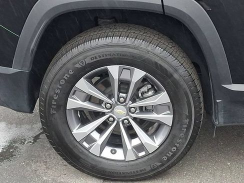 Used 2025 Chevrolet Equinox LT FWD image 30