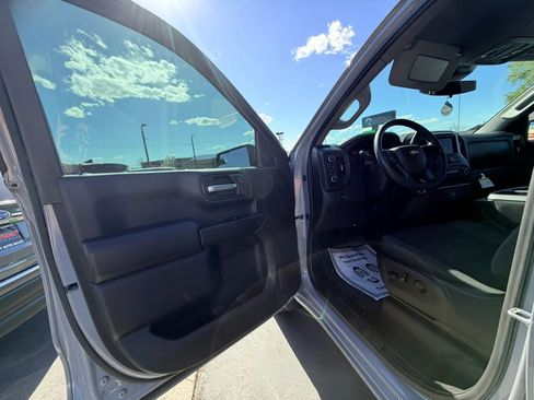 Used 2025 Chevrolet Silverado 1500 Custom w/ LPO, Dark Essentials Package image 10