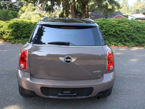 Used 2011 MINI Cooper Countryman FWD image 10