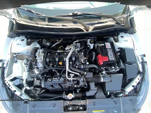 Used 2025 Nissan Altima 2.5 SV FWD image 30