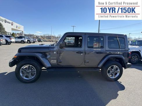 Used 2020 Jeep Wrangler Unlimited Sahara image 10