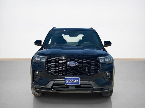 New 2026 Ford Explorer ST-Line w/ ST-Line Street Pack image 2
