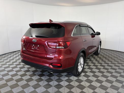 Used 2019 Kia Sorento FWD w/ LX Convenience Package image 10