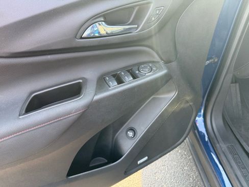 Used 2022 Chevrolet Equinox RS w/ RS Leather Package image 18