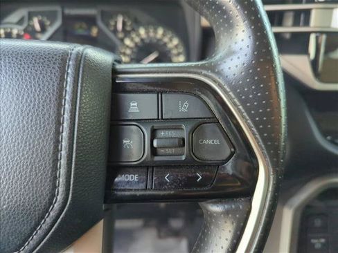 Used 2022 Toyota Tundra SR5 w/ Convenience Package RWD image 14