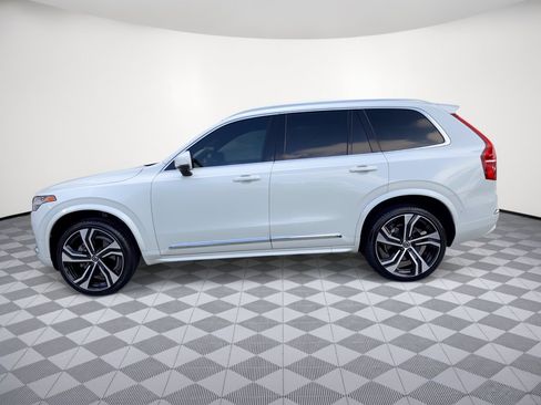 Used 2024 Volvo XC90 B6 Ultimate w/ Lounge Package AWD/4WD image 2