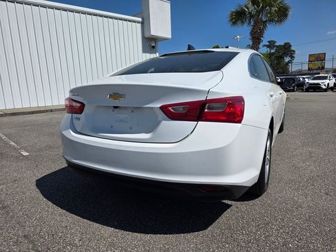Used 2023 Chevrolet Malibu LS FWD image 5