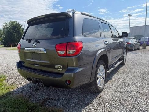 Used 2014 Toyota Sequoia Platinum AWD/4WD image 2