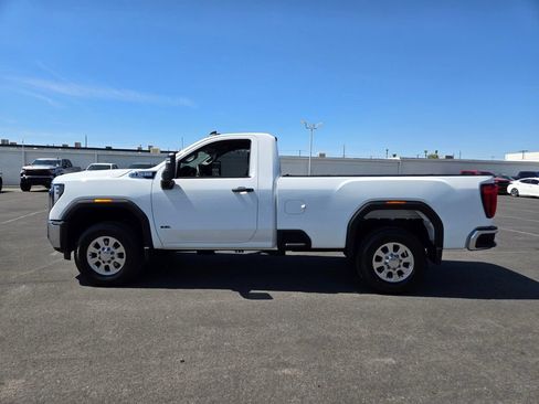 Used 2025 GMC Sierra 2500 Pro RWD image 3