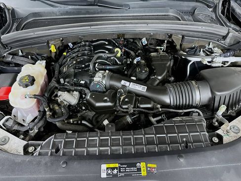 Certified 2023 Jeep Grand Cherokee Altitude AWD/4WD image 41