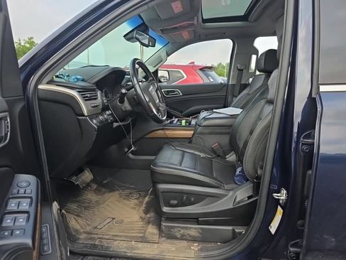 Used 2019 GMC Yukon Denali w/ Denali Ultimate Package AWD/4WD image 7