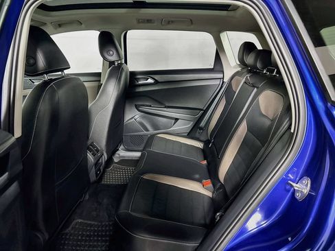 Certified 2022 Volkswagen Taos SEL AWD/4WD image 22