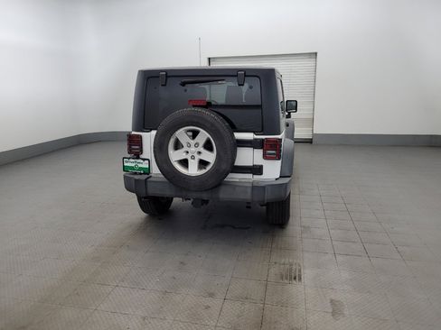 Used 2016 Jeep Wrangler Sport w/ Quick Order Package 24S AWD/4WD image 7