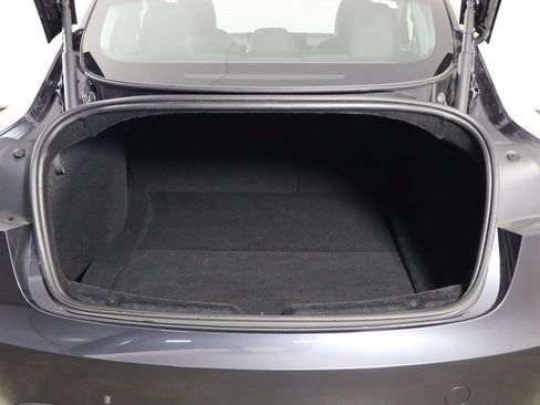 Used 2025 Tesla Model 3 Long Range RWD image 15