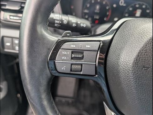 Used 2023 Honda Pilot Elite image 6