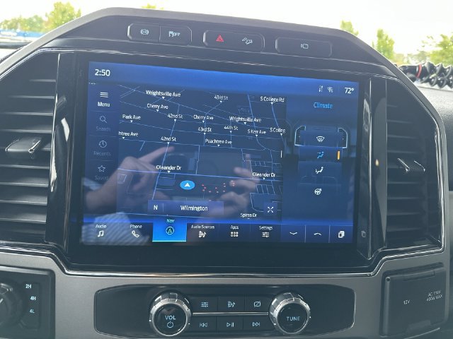 Certified 2022 Ford F250 Lariat w/ Lariat Ultimate Package AWD/4WD image 19