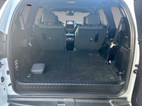 Certified 2023 Lexus GX 460 Premium AWD/4WD image 13