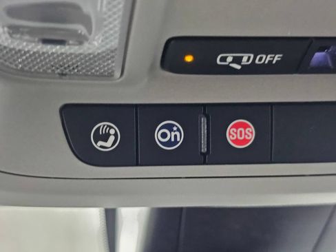 Used 2026 Chevrolet Blazer LT FWD image 22
