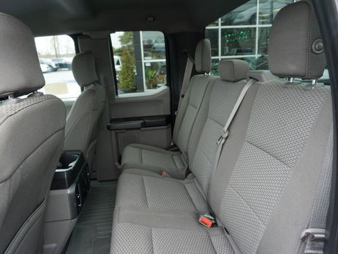 Used 2018 Ford F150 XLT w/ Equipment Group 302A Luxury image 11