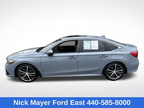 Used 2024 Honda Civic Touring image 4