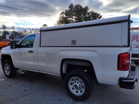 Used 2017 GMC Sierra 3500 2WD Regular Cab image 5
