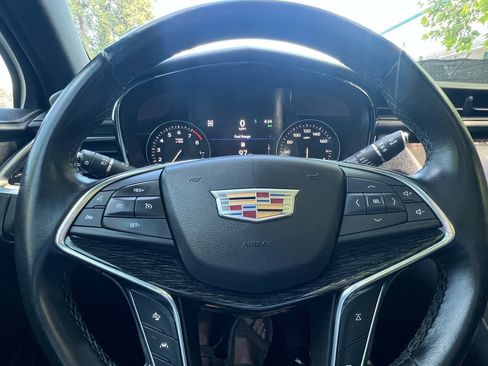 Used 2020 Cadillac XT5 Premium Luxury AWD/4WD image 30