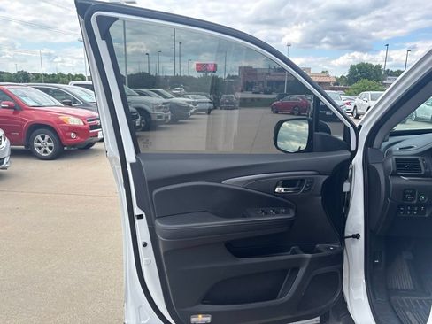 Used 2023 Honda Ridgeline RTL-E image 9