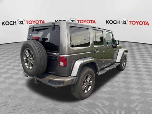 Used 2016 Jeep Wrangler Unlimited Sahara AWD/4WD image 7