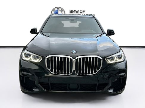 Certified 2023 BMW X5 sDrive40i w/ Executive Package image 2