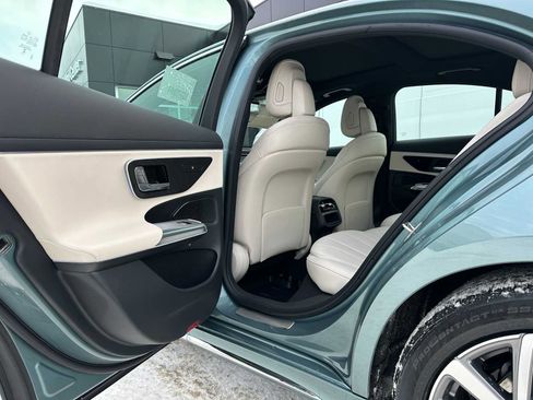 New 2026 Mercedes-Benz E 350 4MATIC Sedan image 15