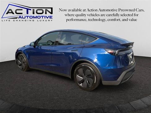 Used 2026 Tesla Model Y Long Range AWD/4WD image 5