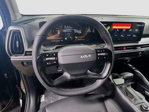 New 2026 Kia Sorento S image 11