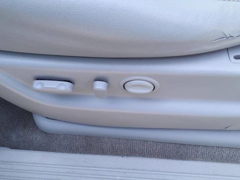 Used 2014 Chevrolet Tahoe LT image 13