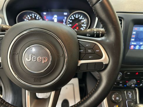 Used 2021 Jeep Compass Latitude w/ Convenience Group image 21