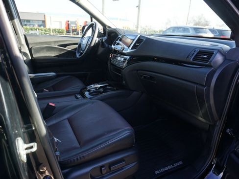 Used 2020 Honda Ridgeline Black Edition image 24