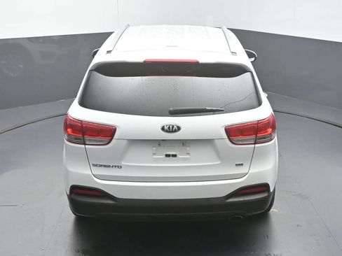 Used 2018 Kia Sorento FWD image 44