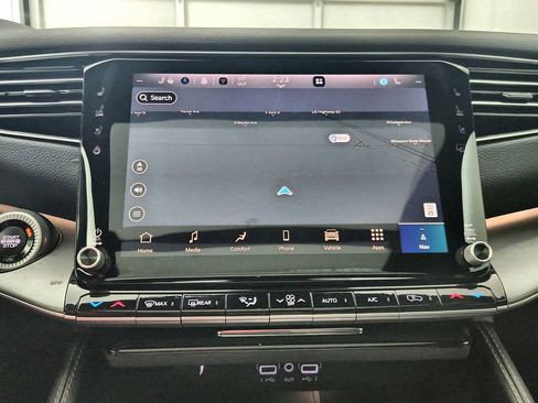 New 2025 Jeep Wagoneer L Series III w/ Quick Order Package 25C Super image 26