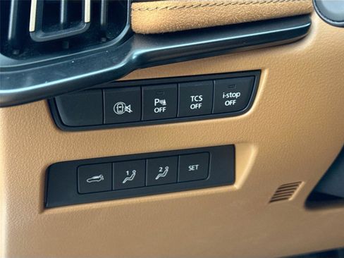 Certified 2025 MAZDA CX-70 3.3 Turbo S w/ Premium Plus image 16