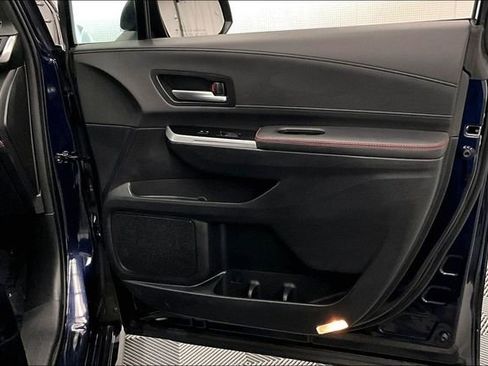Used 2025 Toyota Sienna XSE FWD image 22