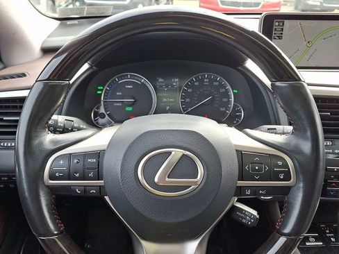 Used 2019 Lexus RX 450hL Luxury w/ Accessory Package image 20