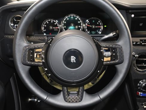 Used 2024 Rolls-Royce Cullinan Black Badge image 69
