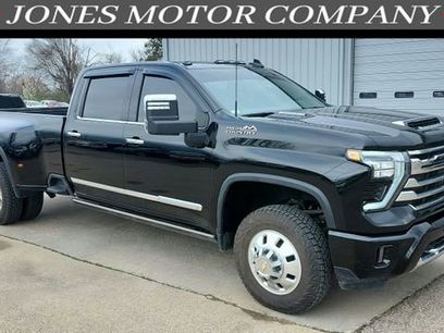 Used 2024 Chevrolet Silverado 3500 High Country w/ Technology Package