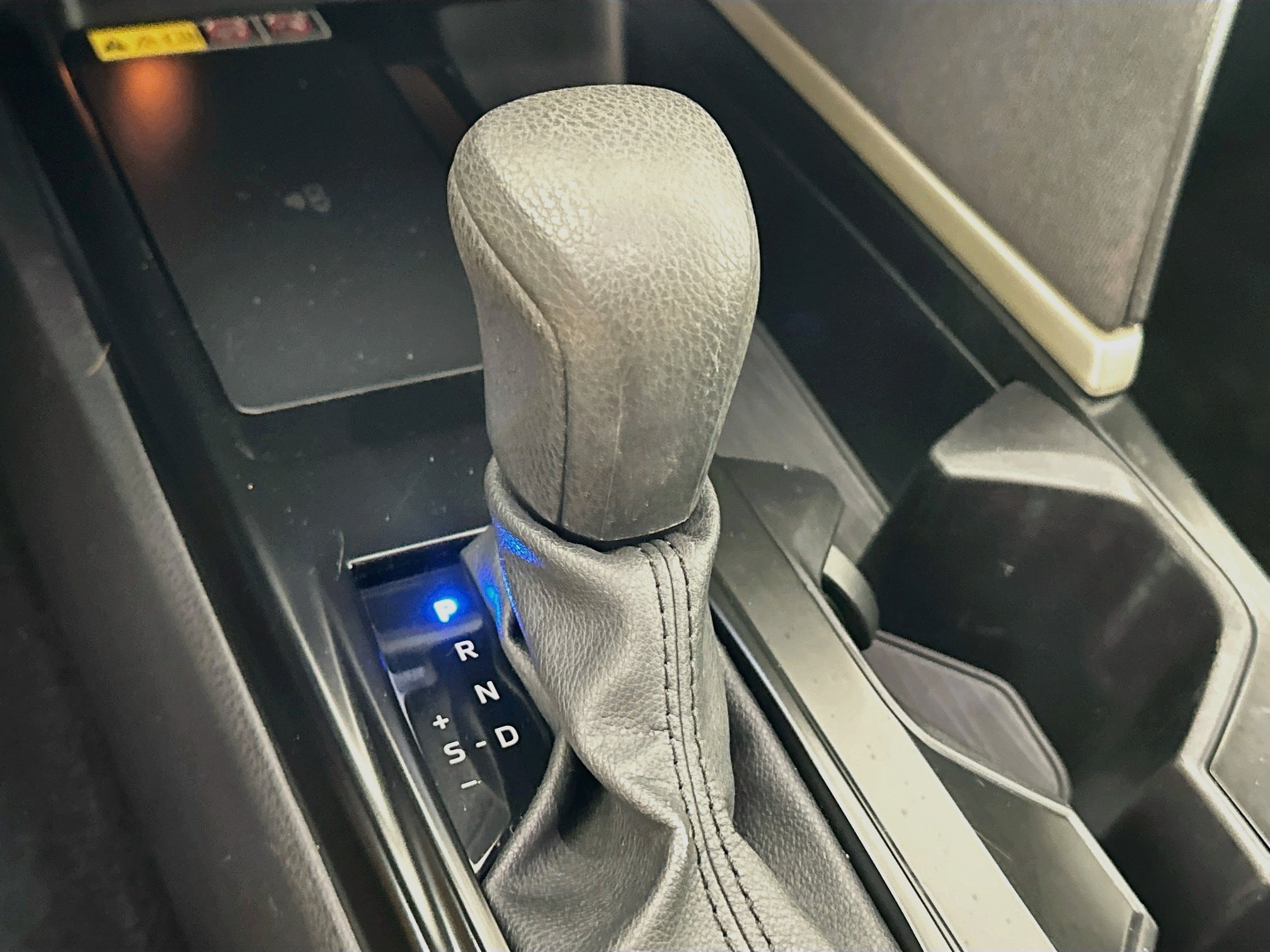 Used 2025 Toyota Camry LE FWD image 24