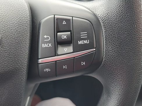 Used 2025 Ford Escape Active AWD/4WD image 13