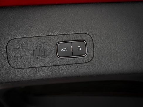 Used 2025 Lincoln Aviator Reserve w/ Equipment Group 201A image 20