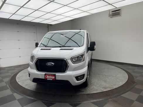 Used 2023 Ford Transit 350 XLT image 31
