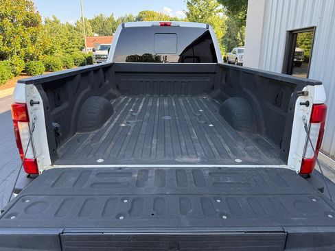 Used 2019 Ford F350 Platinum w/ Platinum Ultimate Package AWD/4WD image 35