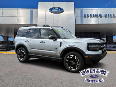 Certified 2023 Ford Bronco Sport Outer Banks AWD/4WD image 1